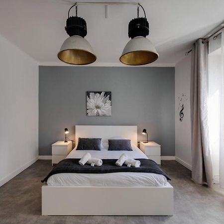 Les Capucins - 3 Bedroom Apartment Near The City Annecy Zewnętrze zdjęcie